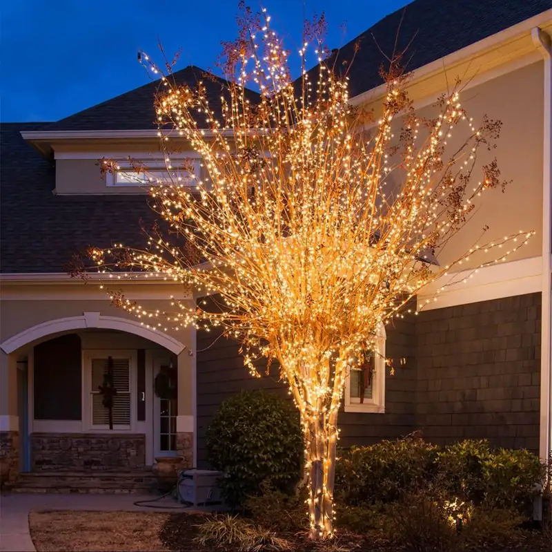 Palm and tree wrap holiday lighting installation in Tampa by Holiday Decorating Tampa (4)